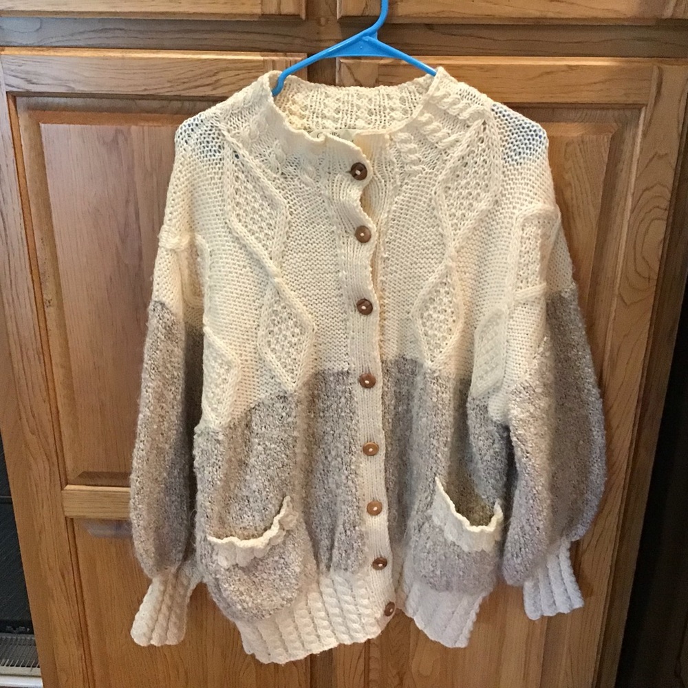 Quill’s Woollen Market Wool Vintage Women’s Cardy